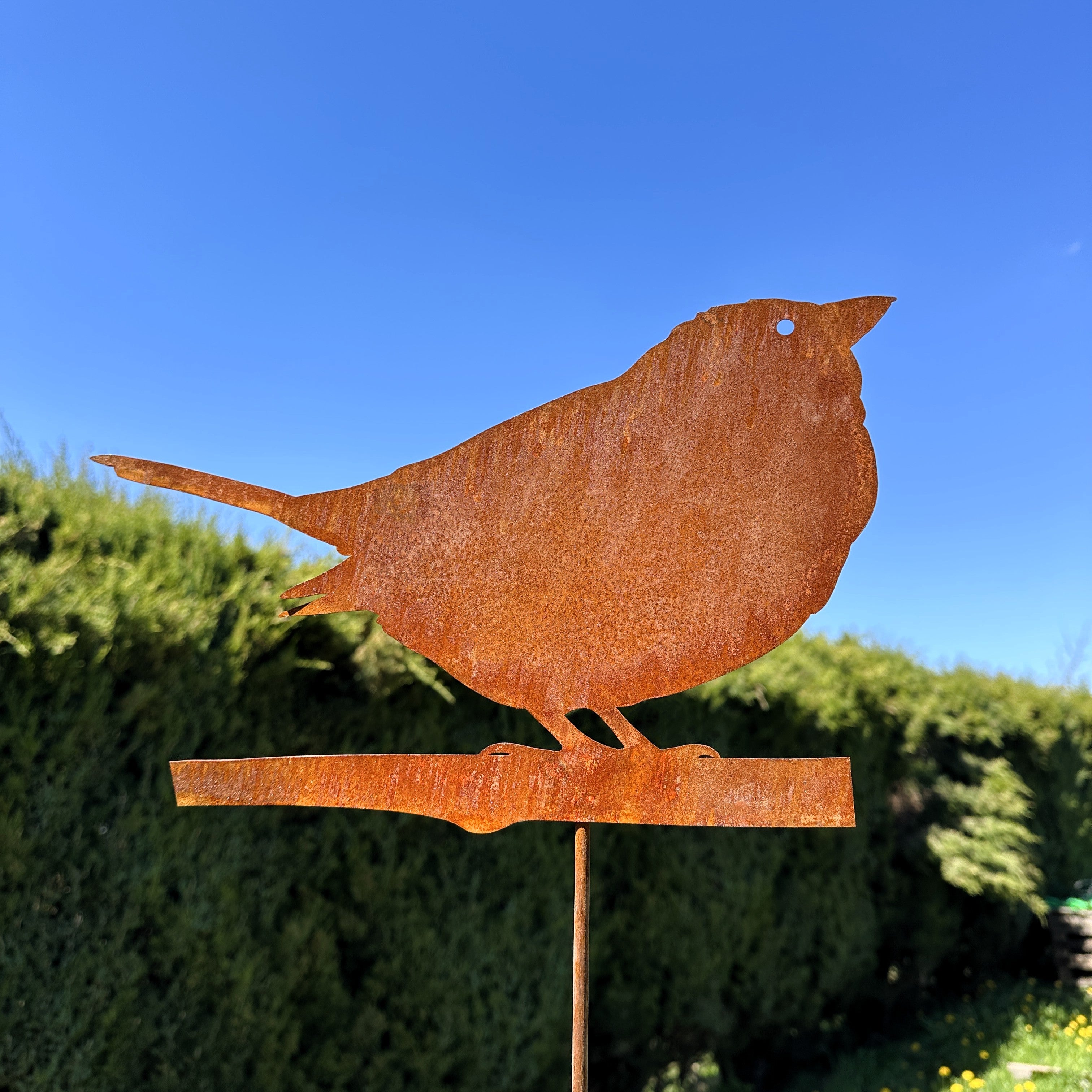 Vogel „Sitzend“